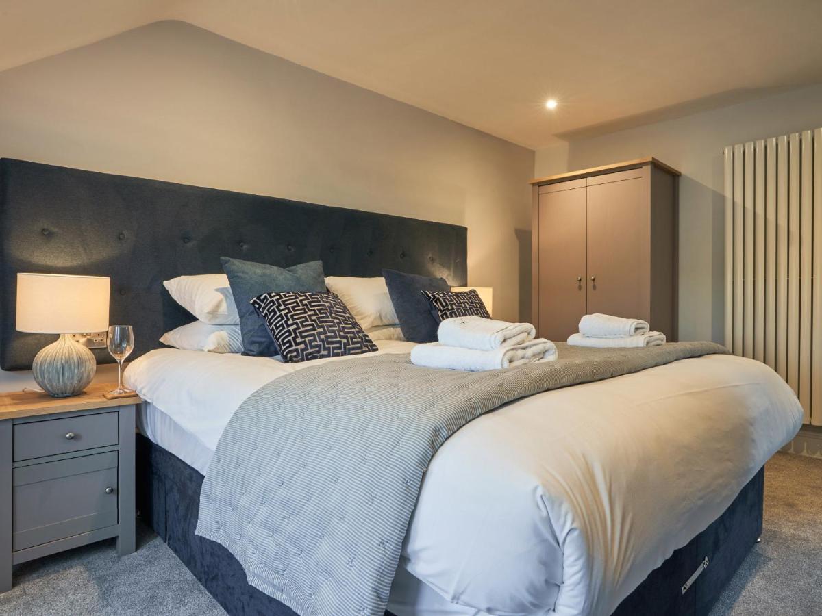 Upper Sheriff'S Place Windermere Bagian luar foto